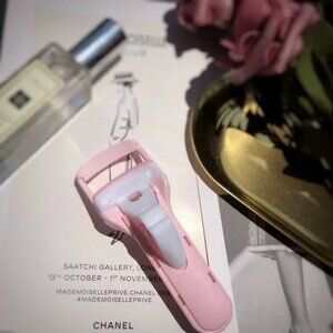 💮3/$15💮 Pink Eyelash Curler